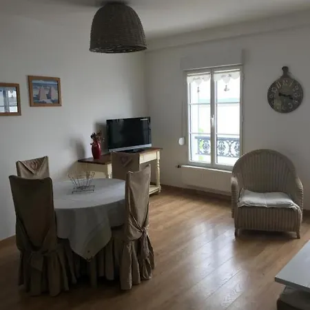 Lägenhet Des Sarcelles