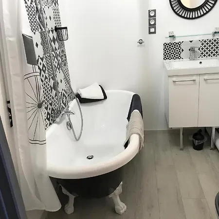 Des Sarcelles Lägenhet