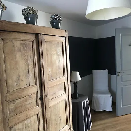 Lägenhet Des Sarcelles