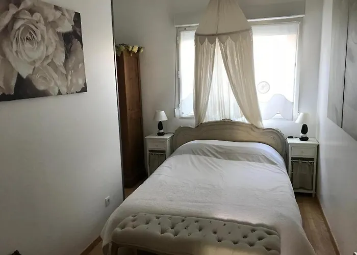 Apartment Des Sarcelles