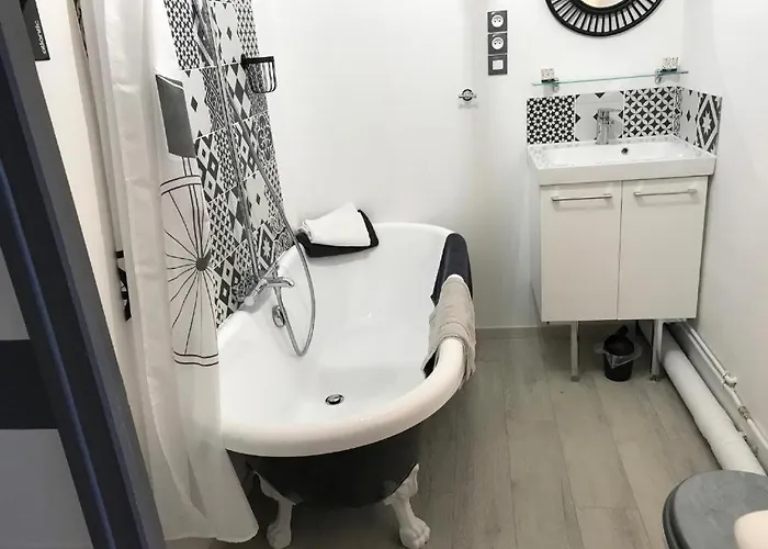 Des Sarcelles Apartment